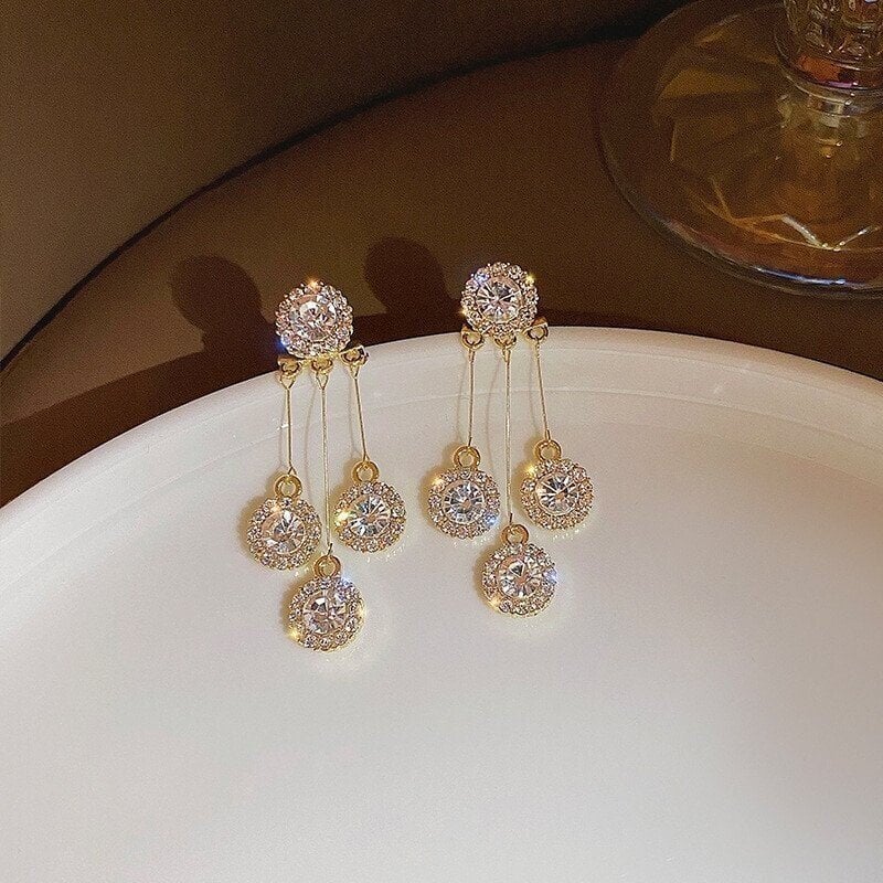 📢📢30% OFF !! ⏰✨Zircon Round Petal Earrings🎀