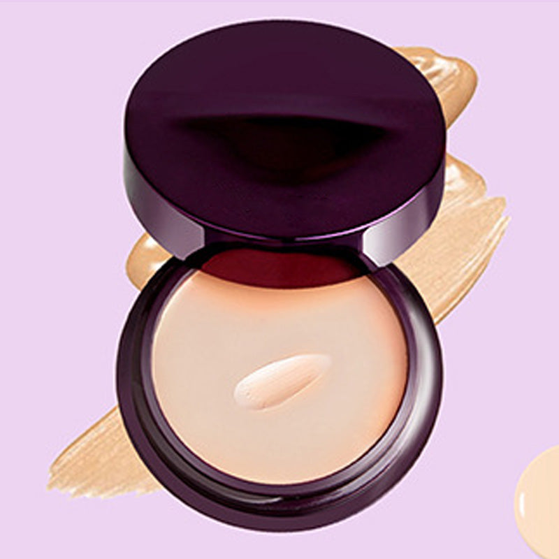 💗 BUY 1 GET 1 FREE!!💗Flawless Brightening Under Eye Concealer