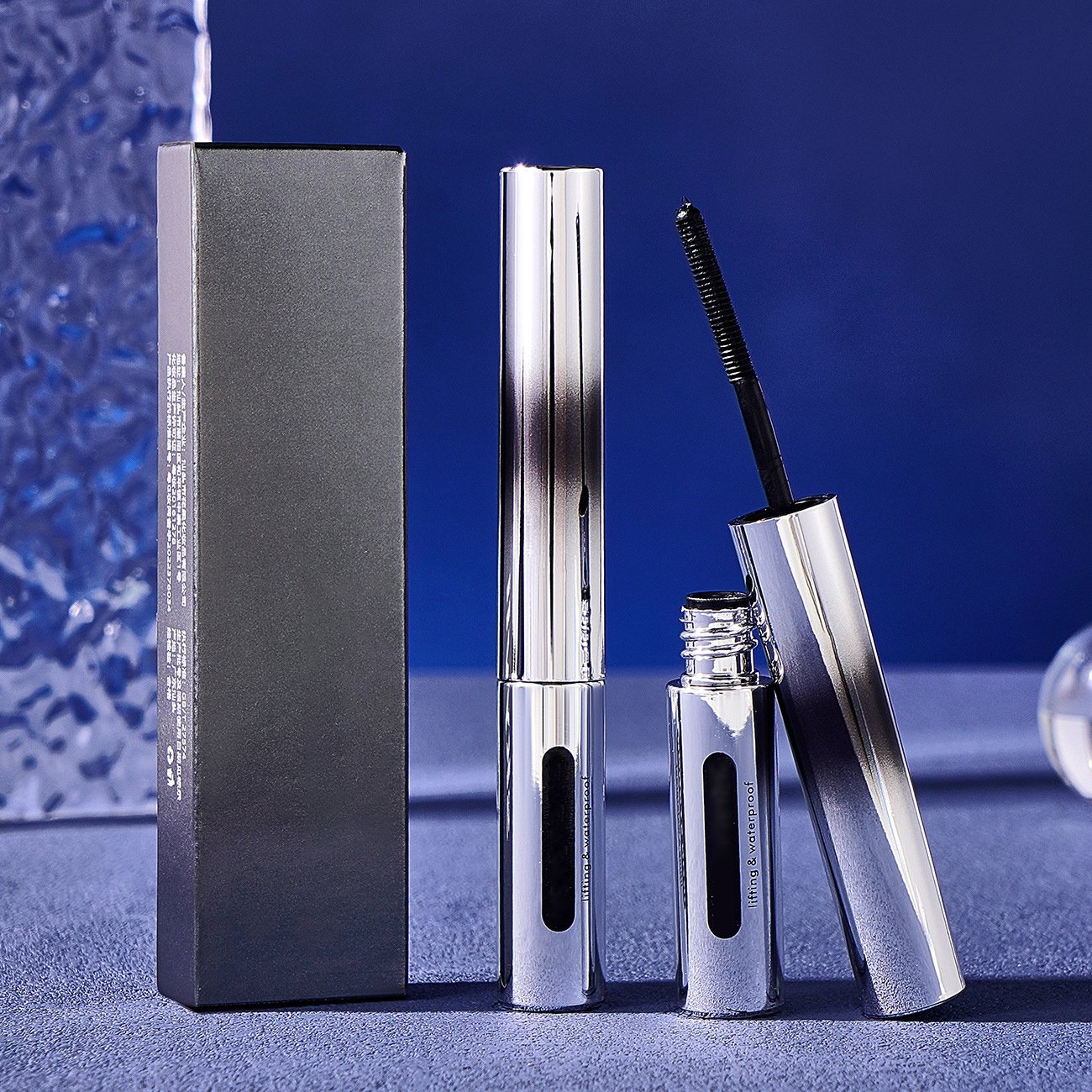 ✨Iron Wand Mascara✨is long and curly without smudging