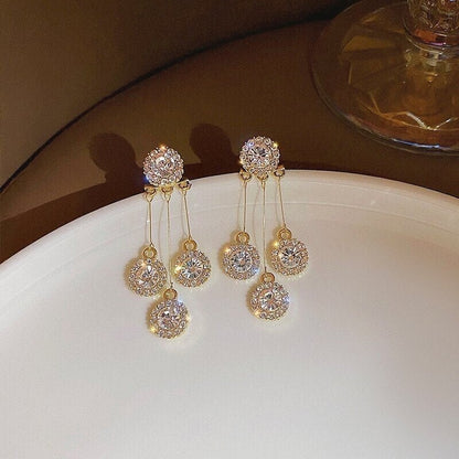 📢📢30% OFF !! ⏰✨Zircon Round Petal Earrings🎀