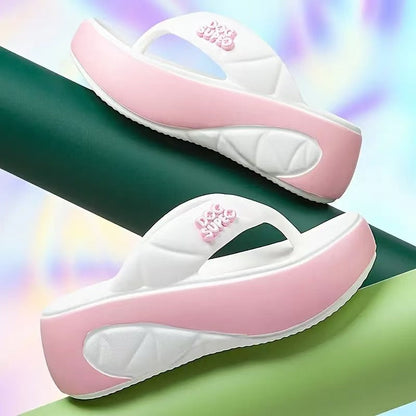📢📢50% OFF !!!⏰Women's Summer Color-Block Soft Platform Flip Flops