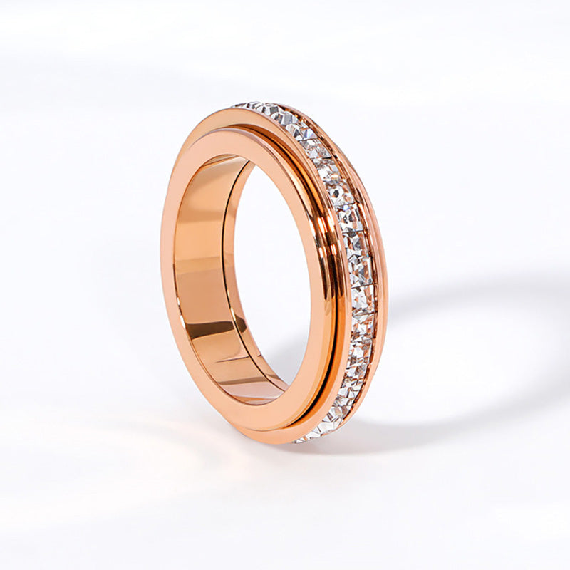 【📍Exquisite Collection📍】Titanium Steel Rotatable Spinner Ring with Zirconia