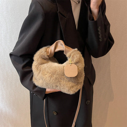 📢📢50% OFF !!!⏰ Best Gift For Her – 2026 Multifunctional Faux Fur Bag, Skin-Friendly & Convertible (Shoulder/Crossbody) 👜