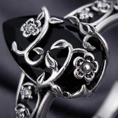 📢50% OFF !!⏰Bohemian Vintage Floral Vine Ring