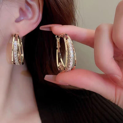📢📢30% OFF !! ⏰Elegant Geometric Hoop Earrings with Sparkling Accents