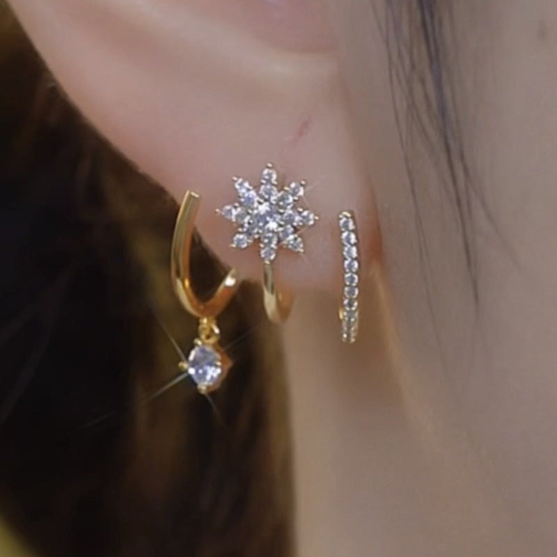📢📢40% OFF !! ⏰Sparkling Claw Earrings for Women