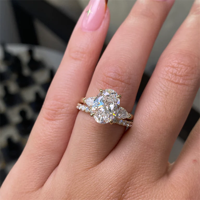 📢📢40% OFF !! ⏰Sparkly Teardrop Open Ring for Women